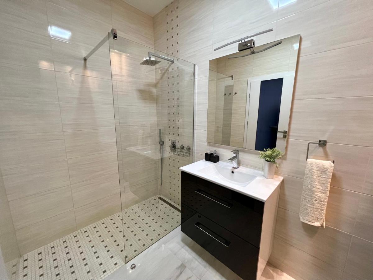 Luxury Apartment - City View Κλουζ-Ναπόκα Εξωτερικό φωτογραφία