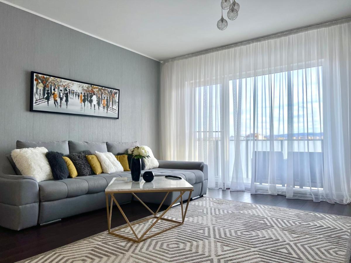 Luxury Apartment - City View Κλουζ-Ναπόκα Εξωτερικό φωτογραφία