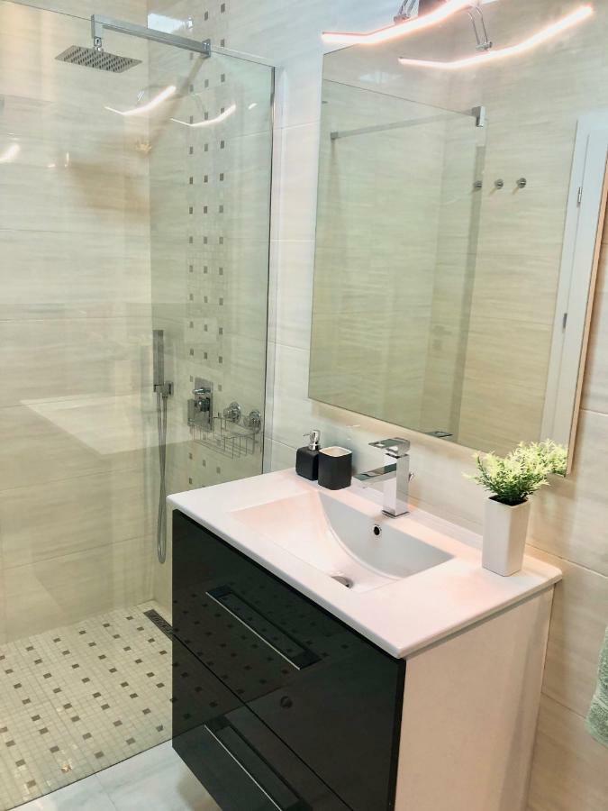 Luxury Apartment - City View Κλουζ-Ναπόκα Εξωτερικό φωτογραφία